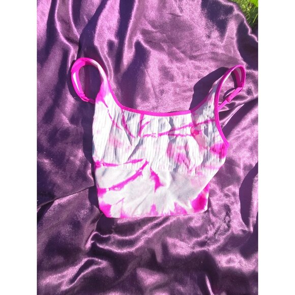 Victoria’s Secret Pink Tie-Dye Cropped Tank Top*Adj Straps*Ribbed*Lined*NWOT*M - Picture 3 of 7